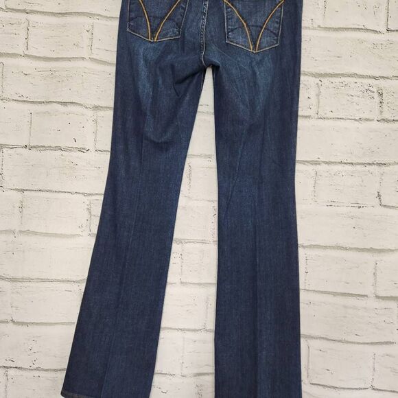 Kut Women's Dark Wash Blue Low Rise Farrah Baby Bootcut Denim Jeans Size 6 - Picture 7 of 14